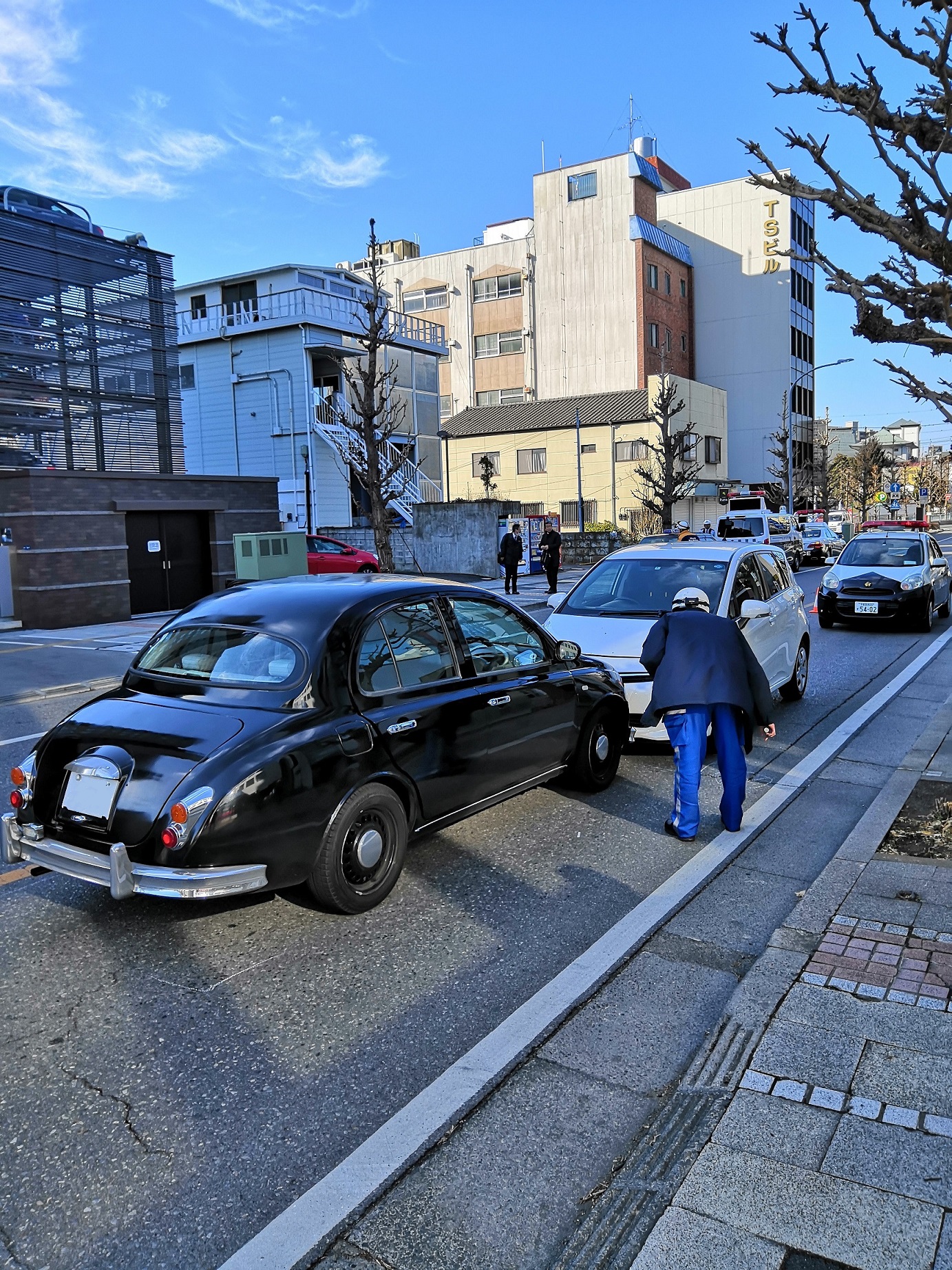 交通事故の現場検証